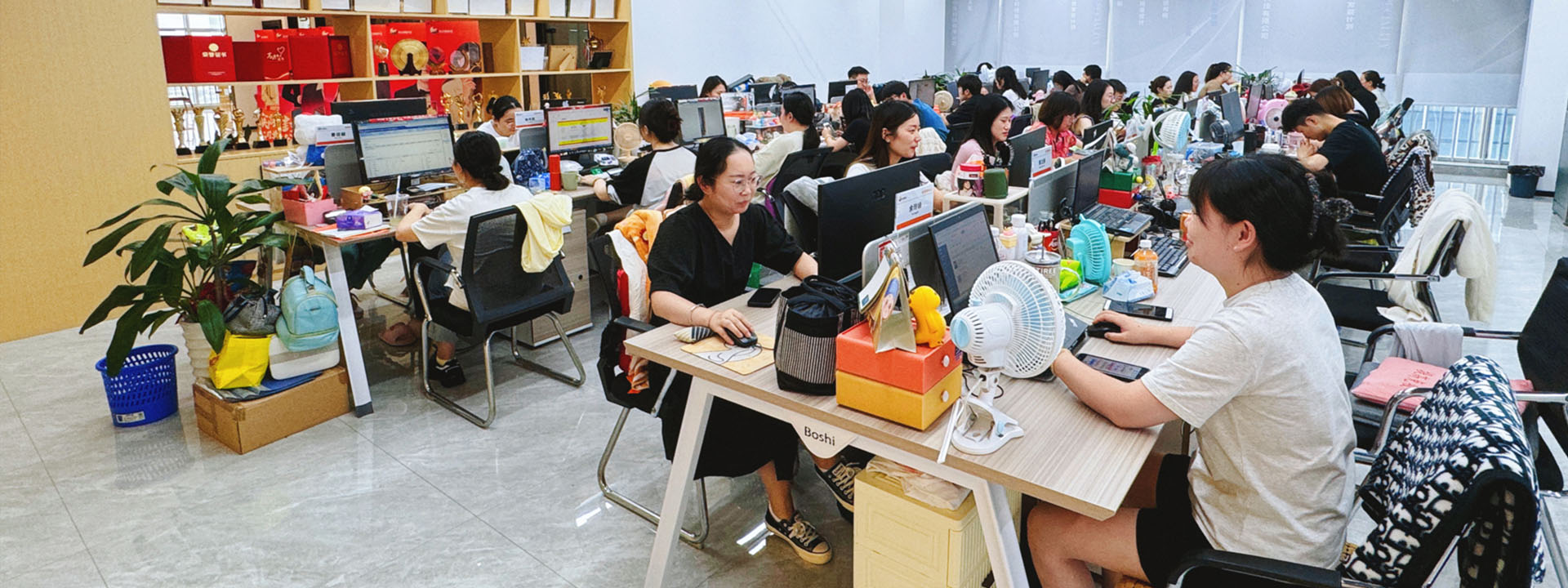 通過實戰案例教學，提高團隊協作與執行能力